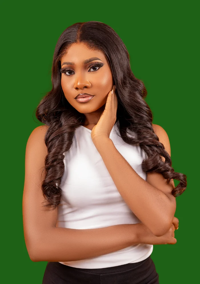 LUXURY WAVY LAYERED REMY